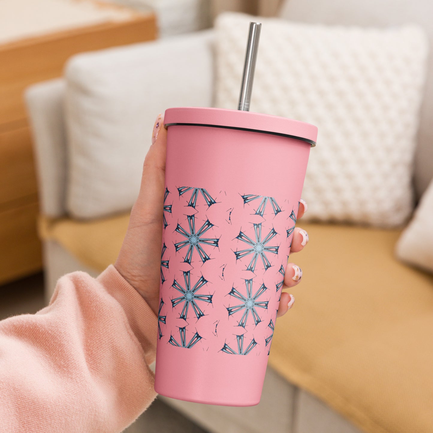 Zero Corners | Insulated tumbler with a straw
