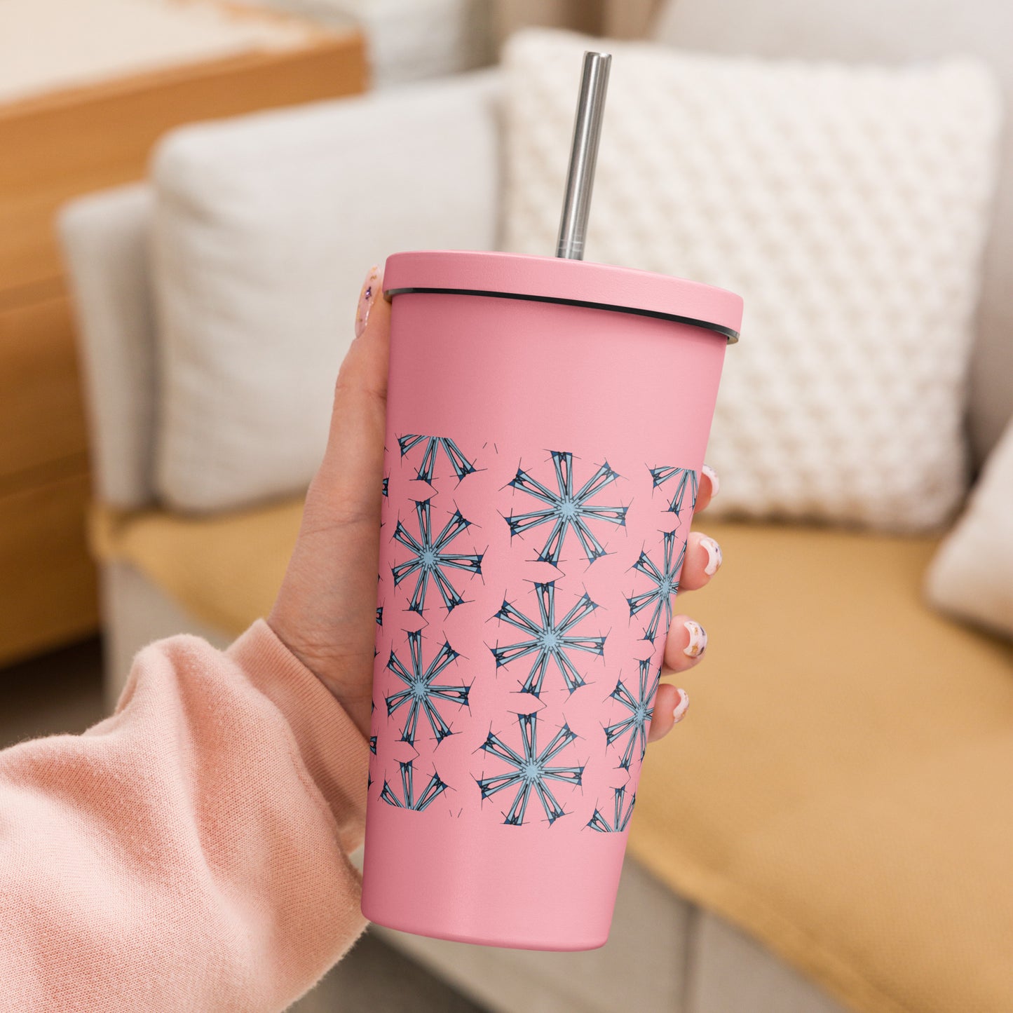 Zero Corners | Insulated tumbler with a straw